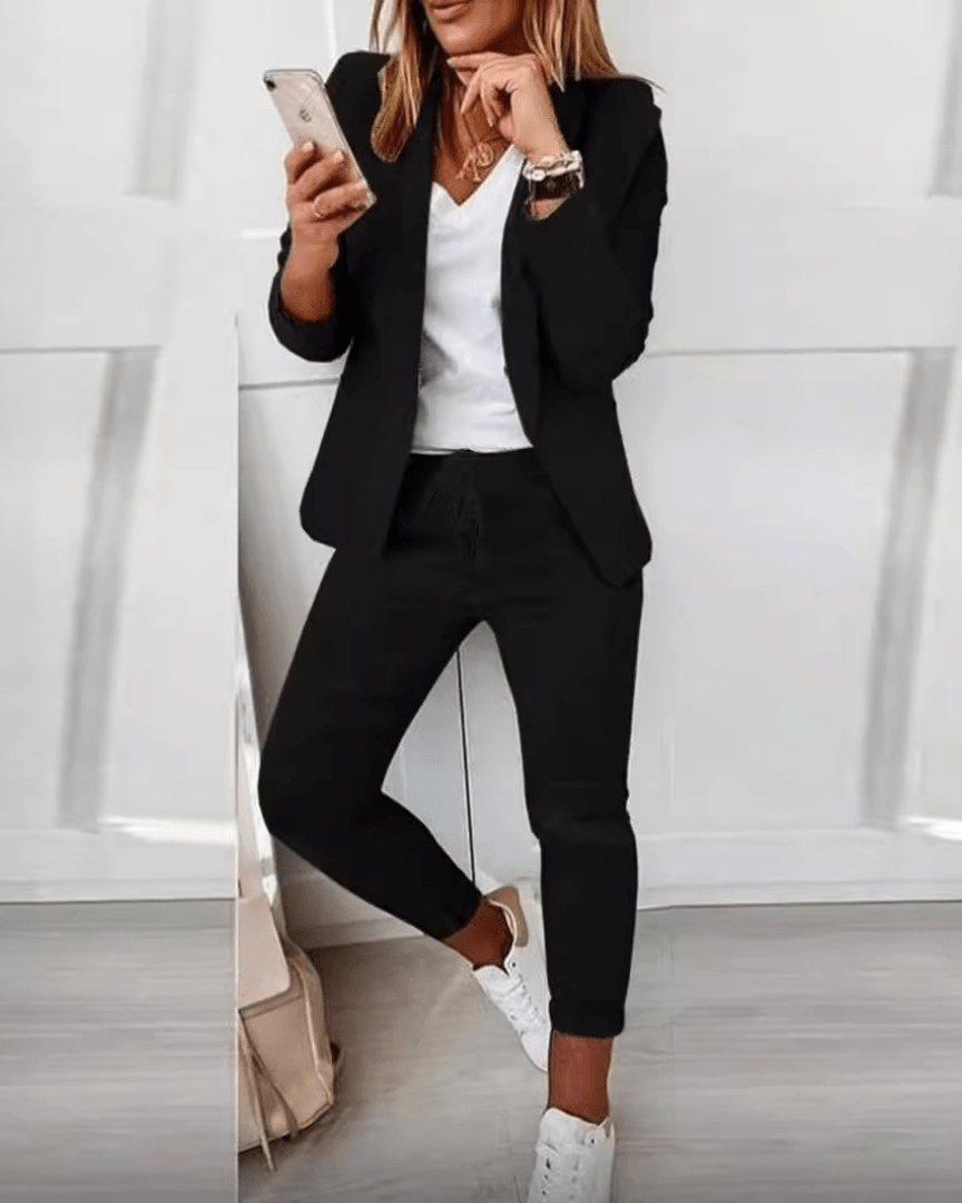 Talia | Relaxed Blazer and Tapered Jogger Suit Set for Women