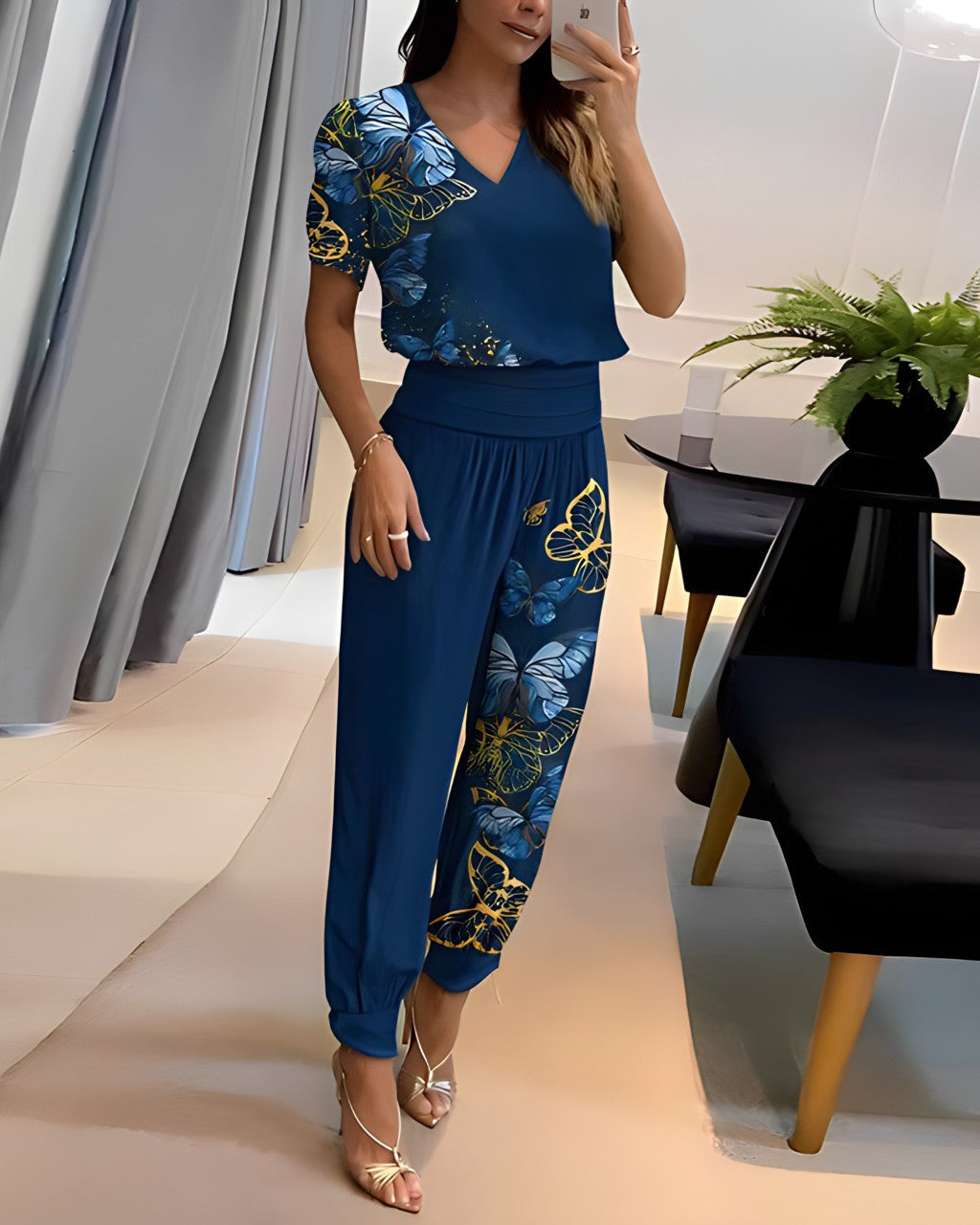 Nora | Relaxed Short Sleeve Top and Tapered Pants Set for Women