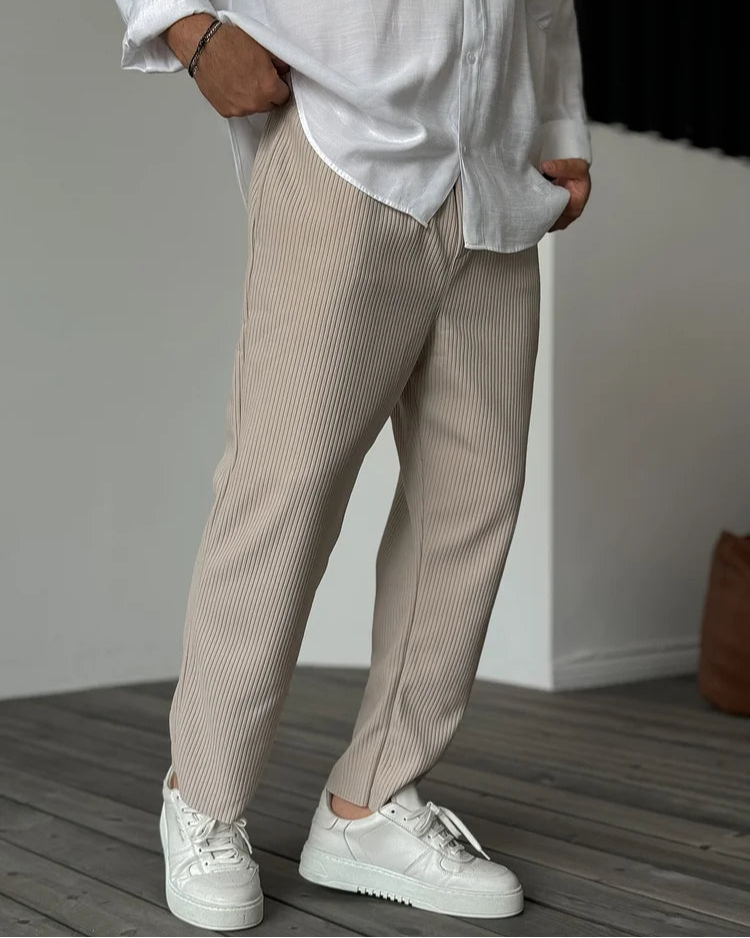 Luca | Relaxed Pleated Straight-Leg Trousers for Men