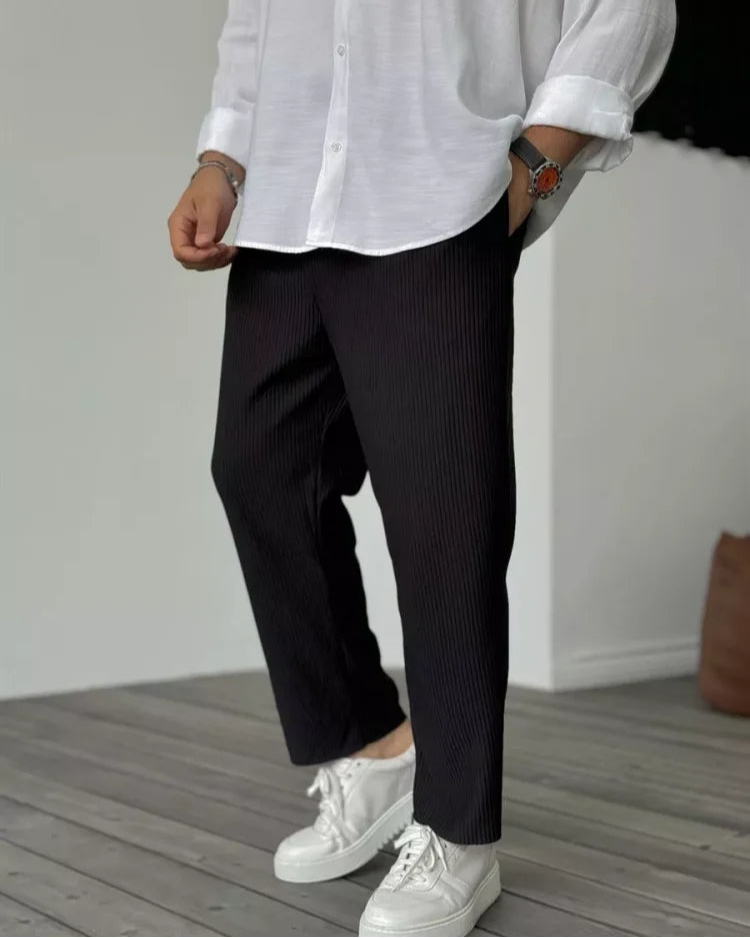 Luca | Relaxed Pleated Straight-Leg Trousers for Men